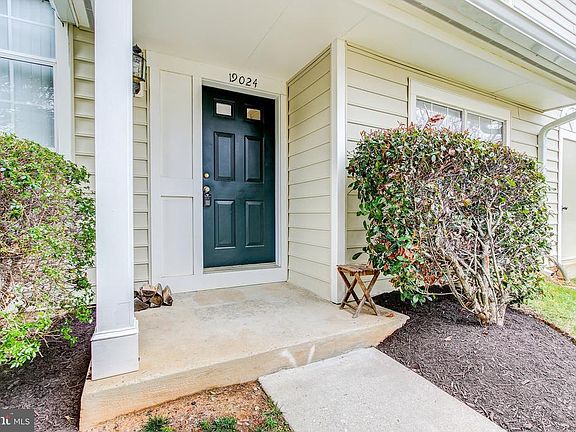 4th image of 19024 Amarillo Dr #142