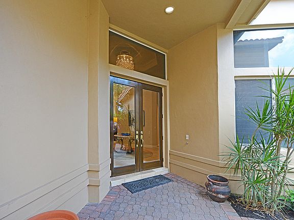 Home For Sale In Boca Grove