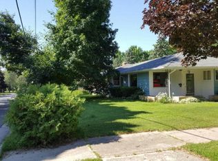 833 Rhode Island St, Sturgeon Bay, WI 54235