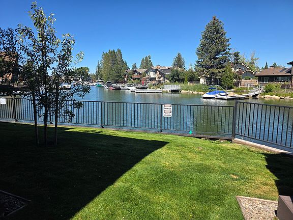 4th image of 2081 Venice Dr APT 277