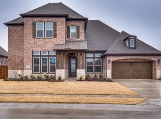 1047 Glen Garden Dr, Roanoke, TX 76262