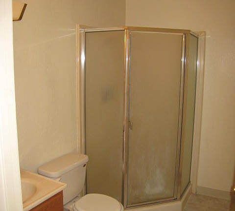 4th image of 577 Grandview Ct APT 14