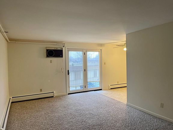 2nd image of 540 Oak Run Dr #6