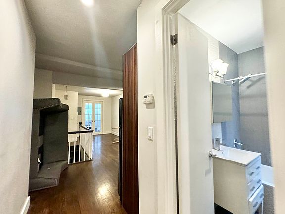 5th image of 739 Mac Donough St #1A