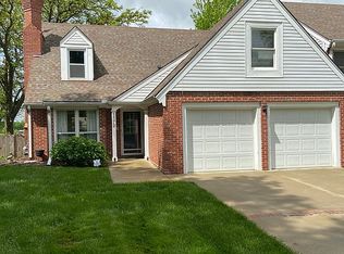 1572 El Dorado Dr, Lawrence, KS 66047
