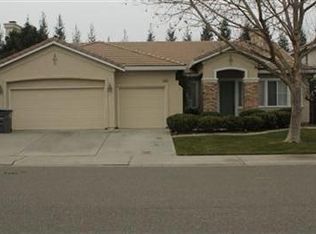 3305 Lake Terrace Dr, Elk Grove, CA