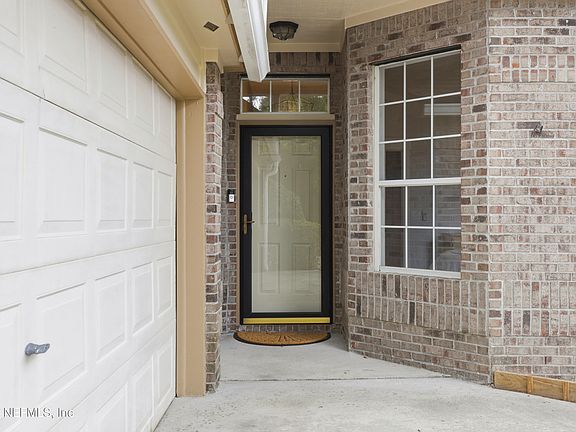 3rd image of 2192 THE WOODS Drive E