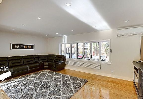 5th image of 66-12 Clyde St #2