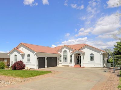 327 W Hahns Peak Ave, Pueblo West, CO, 81007