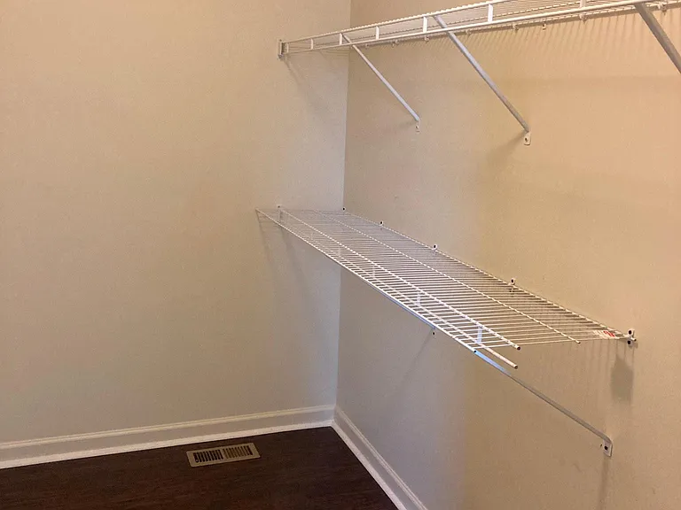 8413 Walnut Hl — Photo 17