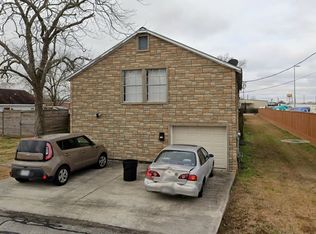 110 S Idaho St, La Porte, TX 77571