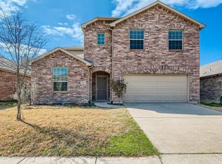 2003 Davy Crockett Dr, Forney, TX 75126