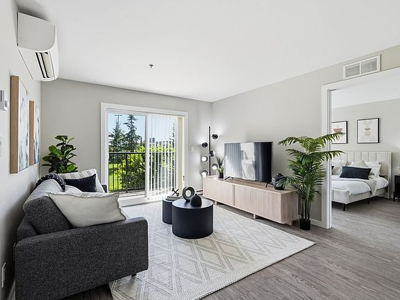 3rd image of 703 Sterling Lyon Pkwy #1344733