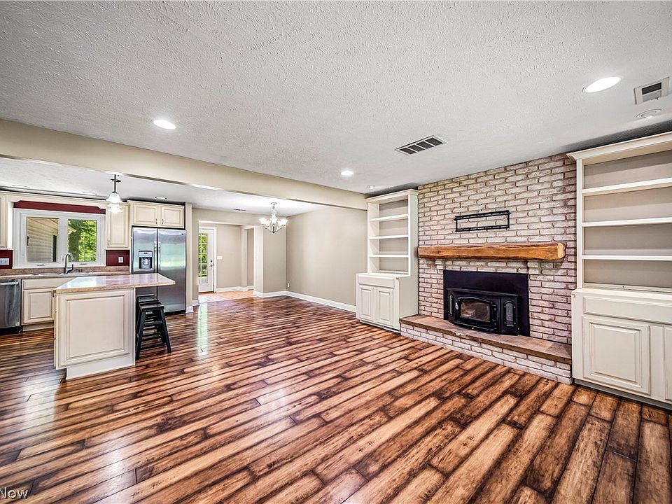 13030 Kenyon Dr, Chesterland, OH 44026 Zillow