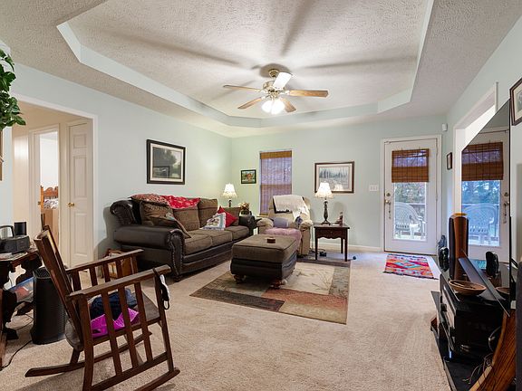 3rd image of 2098 Bolden Dr