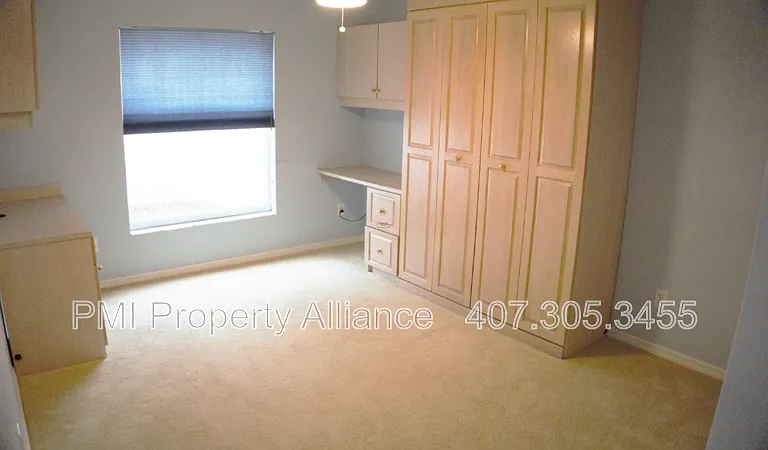 1521 Parkglen Cir — Photo 9