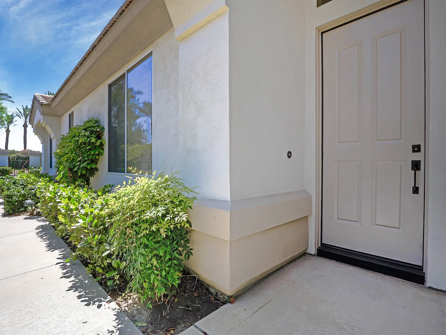 3 bed, 1903 sqft, $8,500 — Photo 4