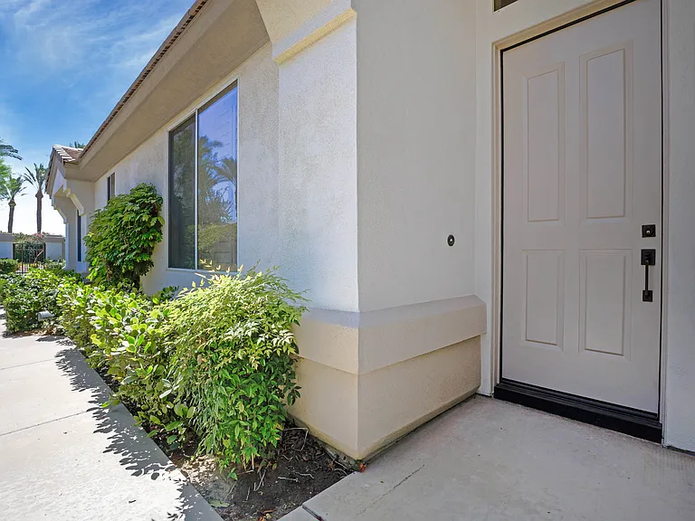 371 Indian Ridge Dr — Photo 4