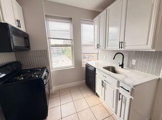 6120 Monroe Pl #17E, West New York, NJ 07093