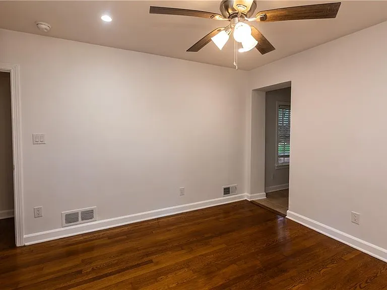 1392 Lively Ridge Rd NE — Photo 18