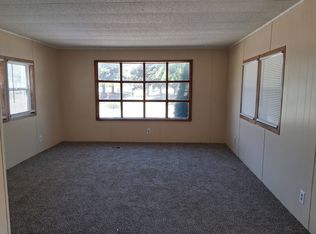 1075 Helen Ct #19, Madison Heights, MI 48071