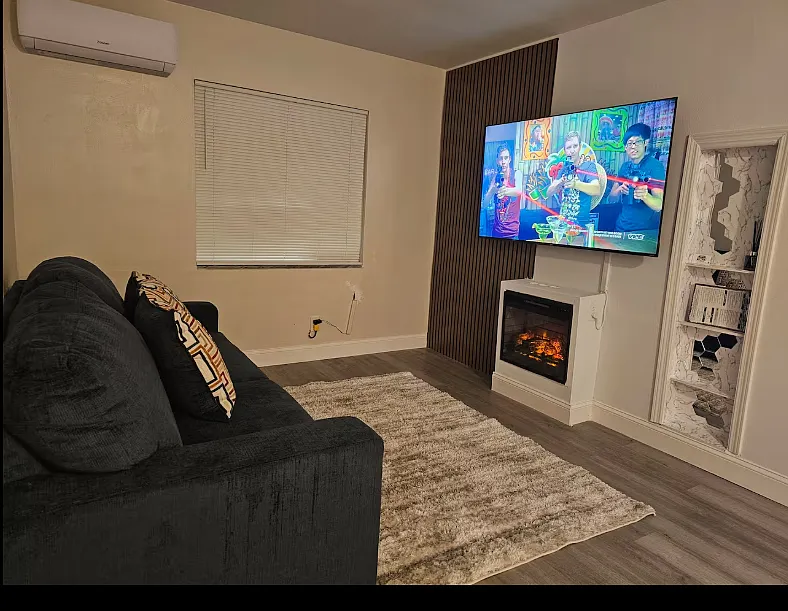 1 bed, 1000 sqft, $1,300 — Photo 3