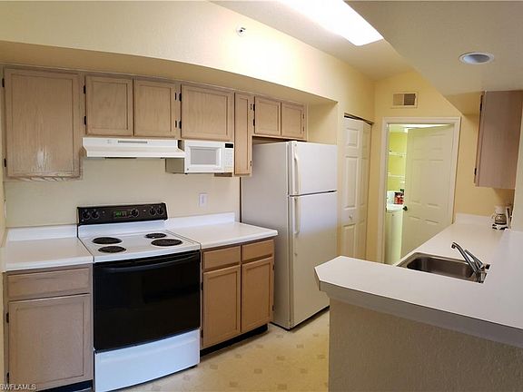 3rd image of 4620 Saint Croix Ln APT 938