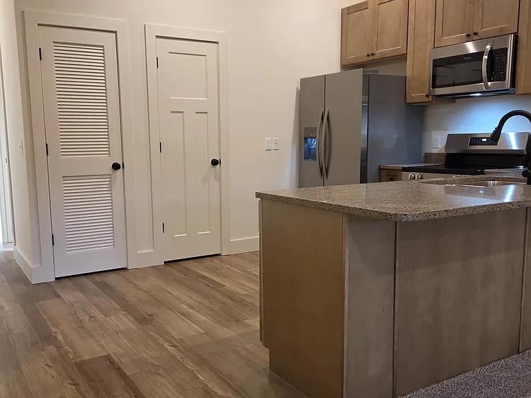 4420 Delwood Ln #101 — Photo 4