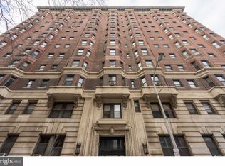 250 S 13th St APT 1A, Philadelphia, PA 19107