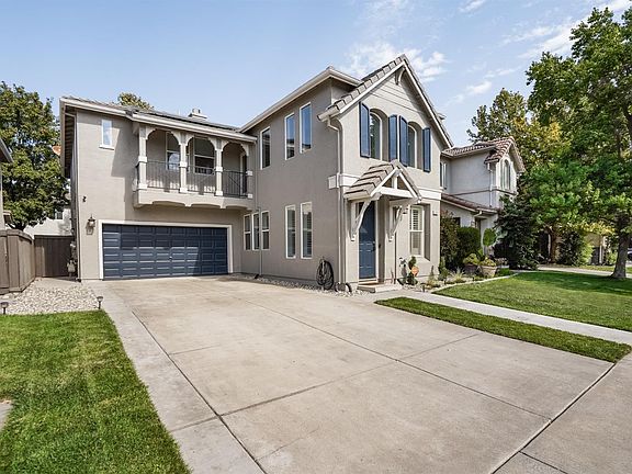 2nd image of 191 Barnhart Cir