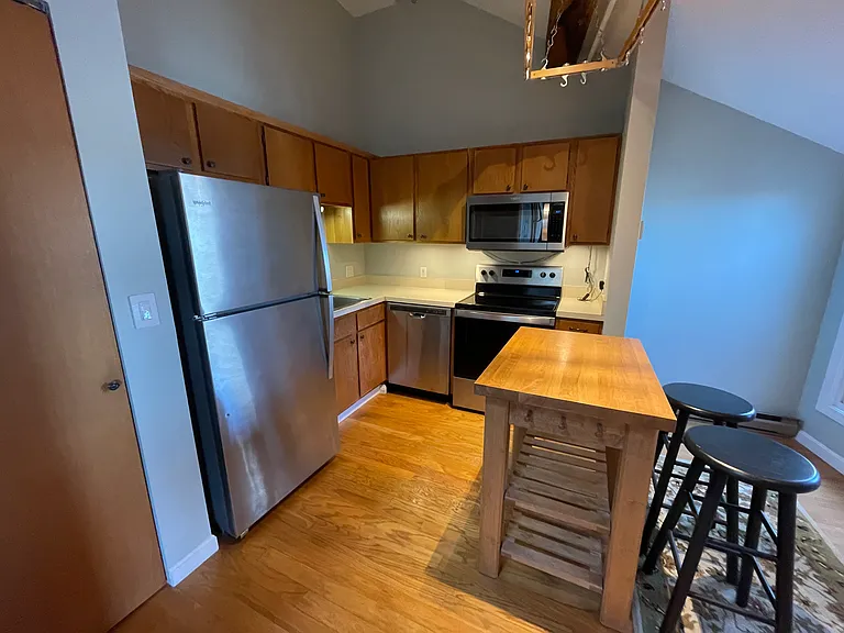 269 Commercial St #5F — Photo 2