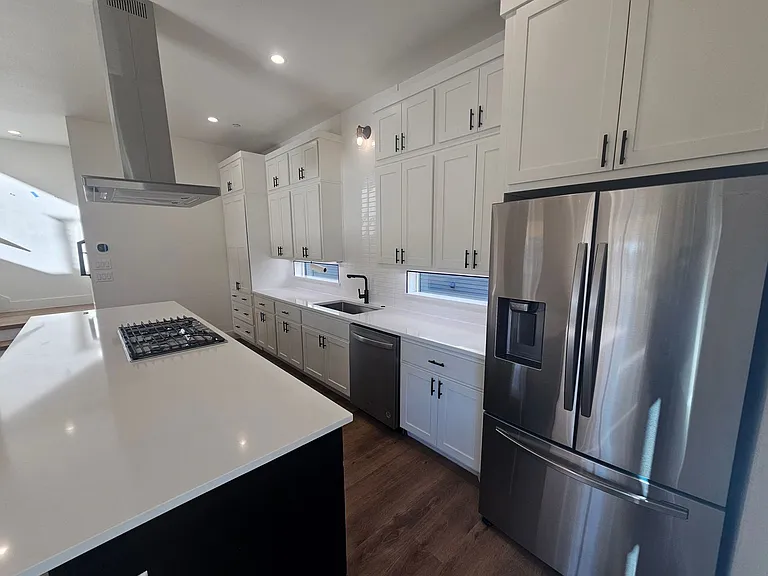 2139 Mail Ave #101 — Photo 9