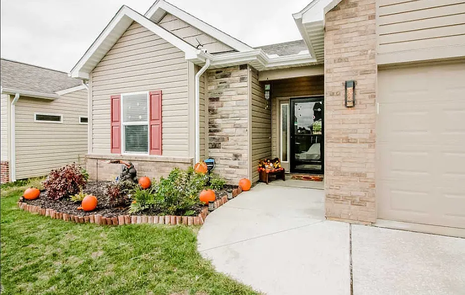 3 bed, 1525 sqft, $700 — Photo 1