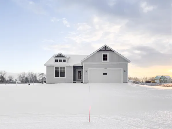 10748 Greyhound Ave, Allendale, MI 49401