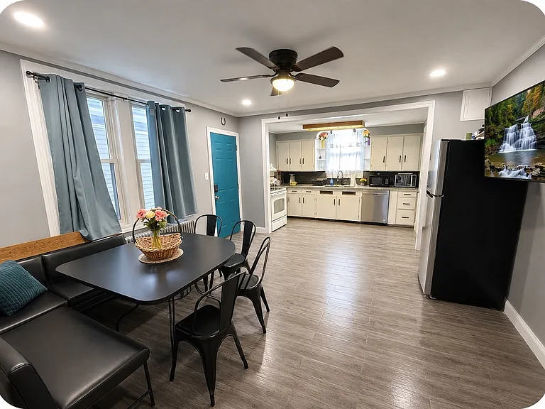 56 New St #56 — Photo 62