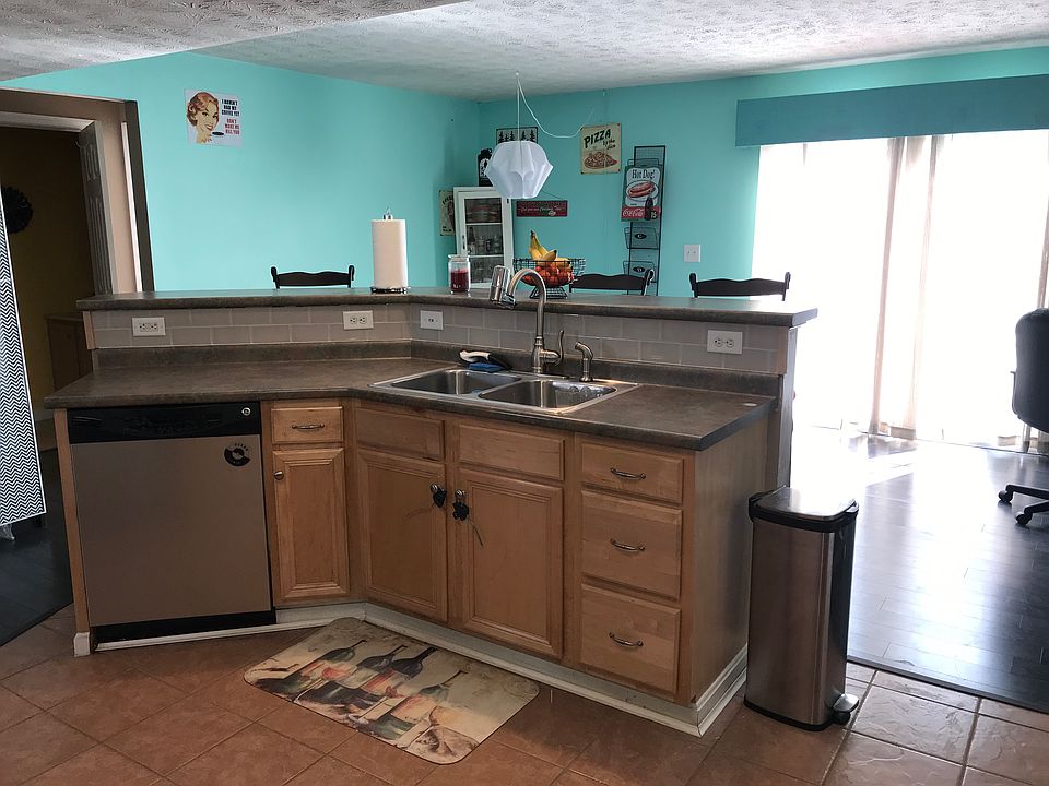 2nd image of 4005 Trail Side Ct