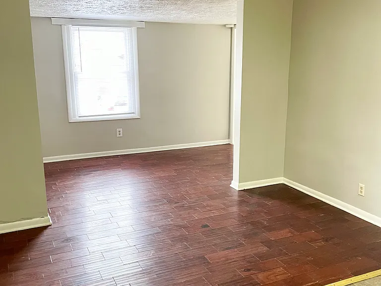 33 Harvard St #1 — Photo 7