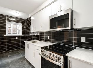 Metcalfe Street Apartments, Ottawa, ON K2P 1R4
