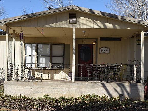 2nd image of 421843 E 1163rd Rd