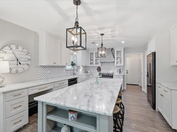 12 Timbergreen Cir, Denton, TX 76205