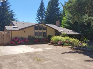 77763 Sunset Dr, Cottage Grove, OR 97424