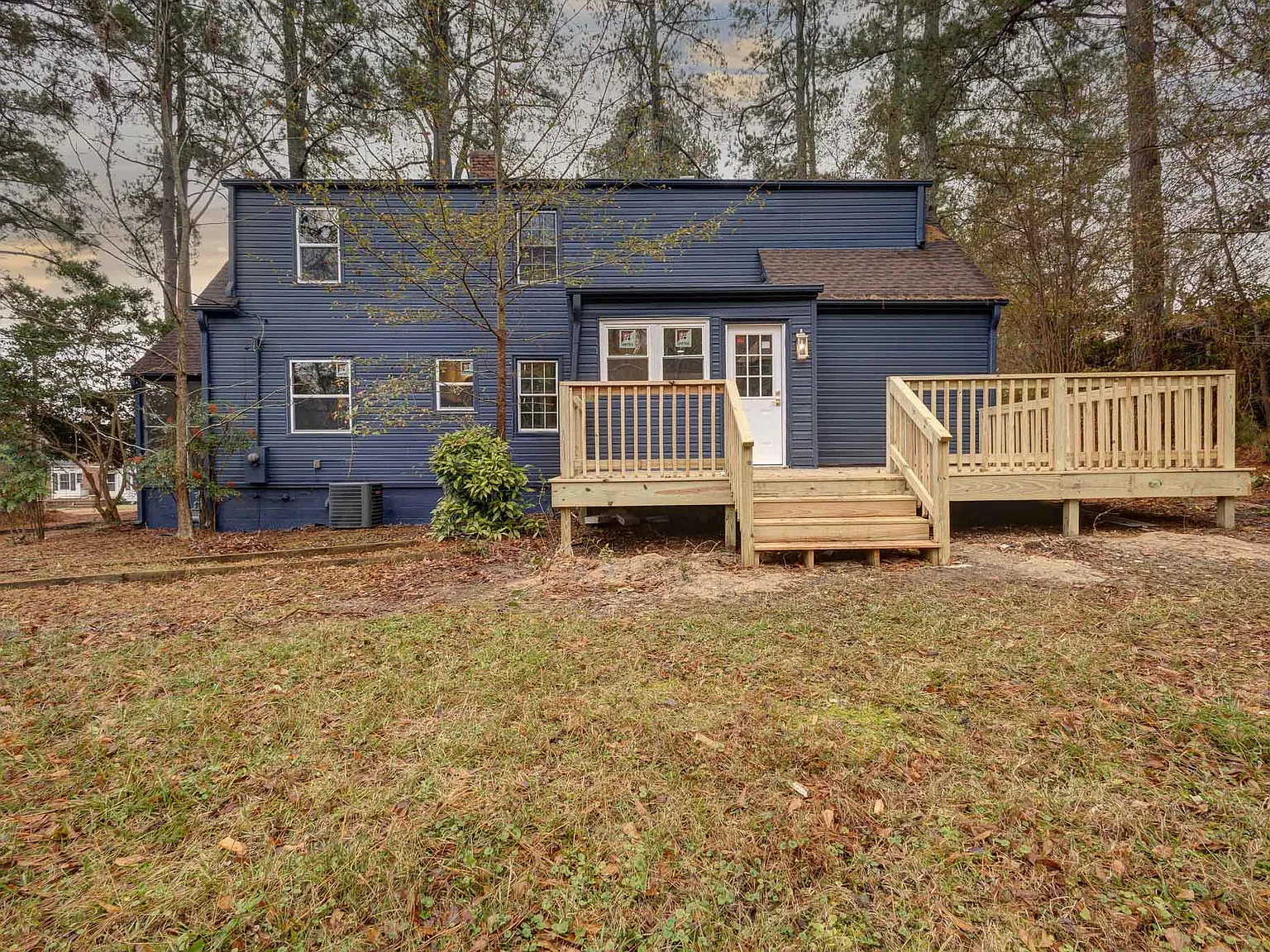 3 bed, 1.5 bath, 1731 sqft, $1,800 — Photo 3