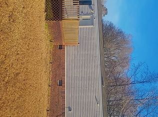 366 Nestle Down Ln, Sellers, SC 29592