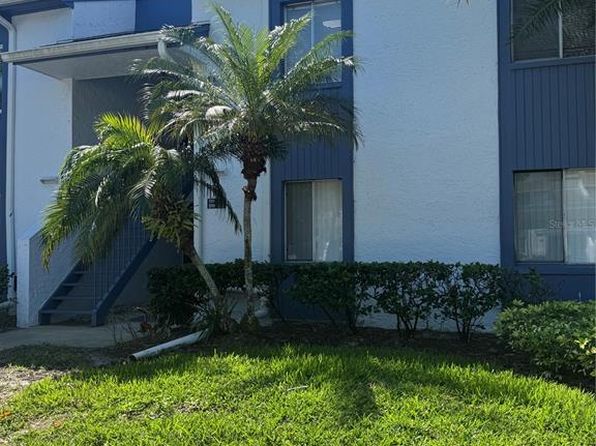 212 Cypress Ln