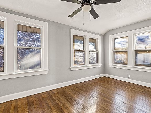 4th image of 5627 Highland Ave