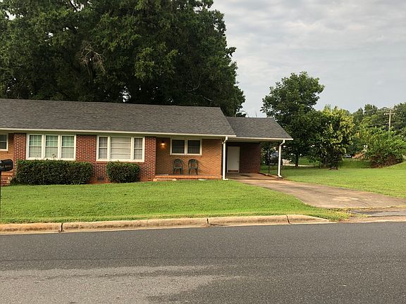 2nd image of 2177 India Hook Rd #2177