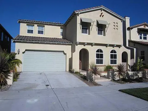 1673 Thompson Ave Photo 1