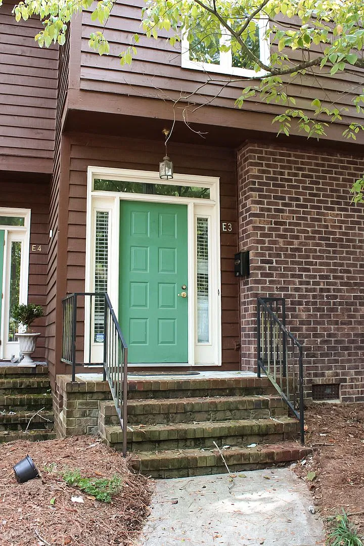 1311 Forest Hills Road Unit E3 — Photo 1