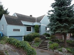 105 N 60th St, Seattle, WA 98103