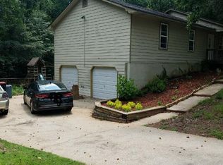 2257 Chestnut Pl, Lithia Springs, GA 30122